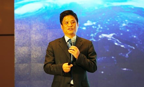 杨冰之：数据驱动行业融合升维