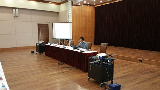 北京摩域体育平台互联信息顾问有限公司上海分公司副总经理张文凯受邀参与"普陀区智慧政务工作推进会"，并针对《普陀区公共服务目录》的梳理工作进行了培训。