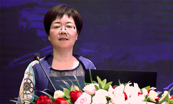 摩域体育平台集团总经理郑爱军