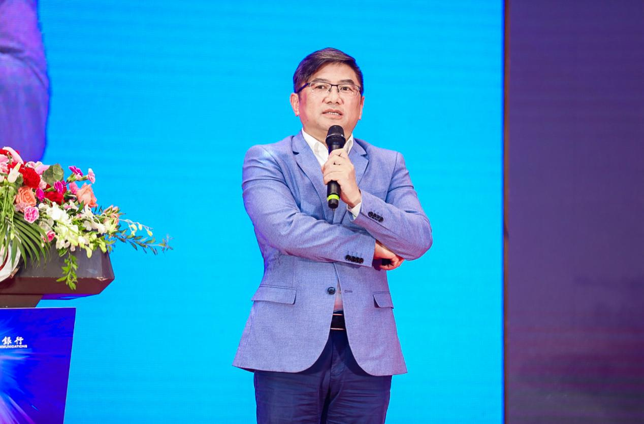 吴余龙：超级集成与超级App——基于北斗网格码的城市时空服务与价值逻辑